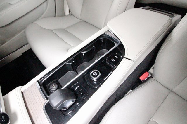 Certified 2023 Volvo S90 B6 Plus image 10