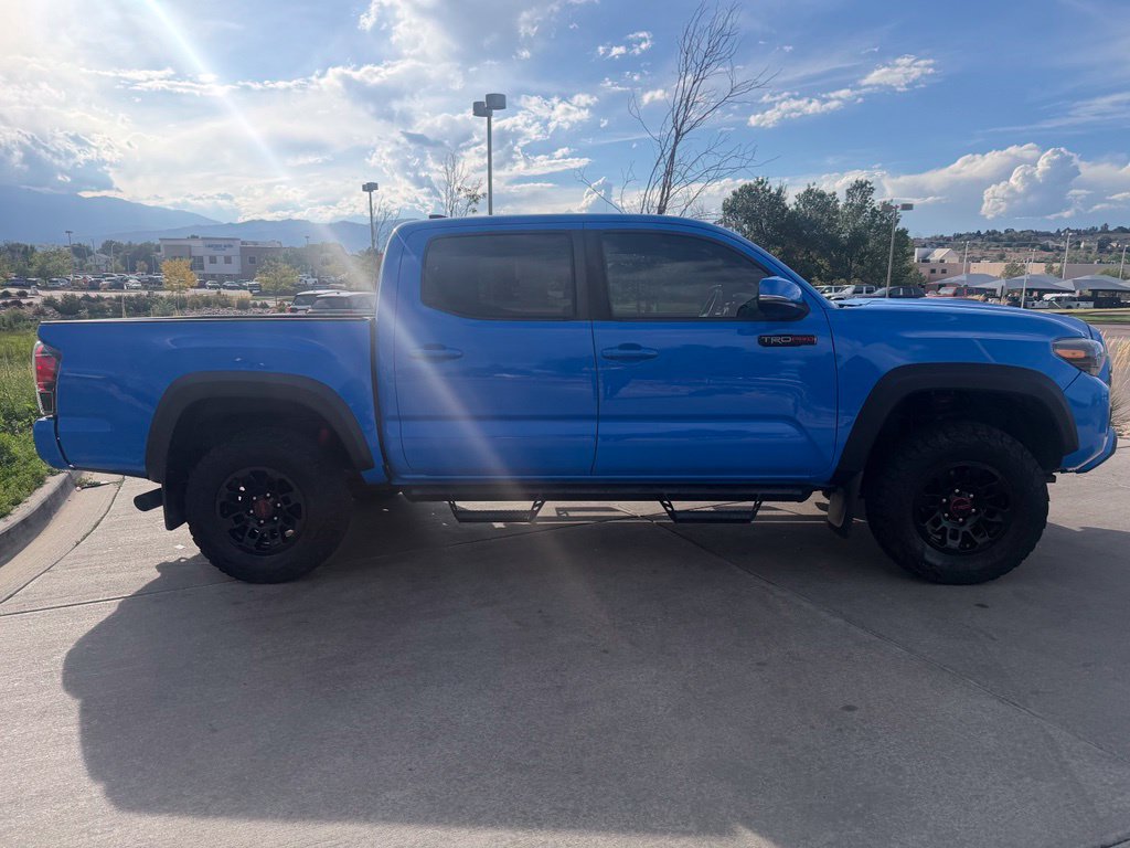 Used 2019 Toyota Tacoma TRD Pro AWD/4WD image 9
