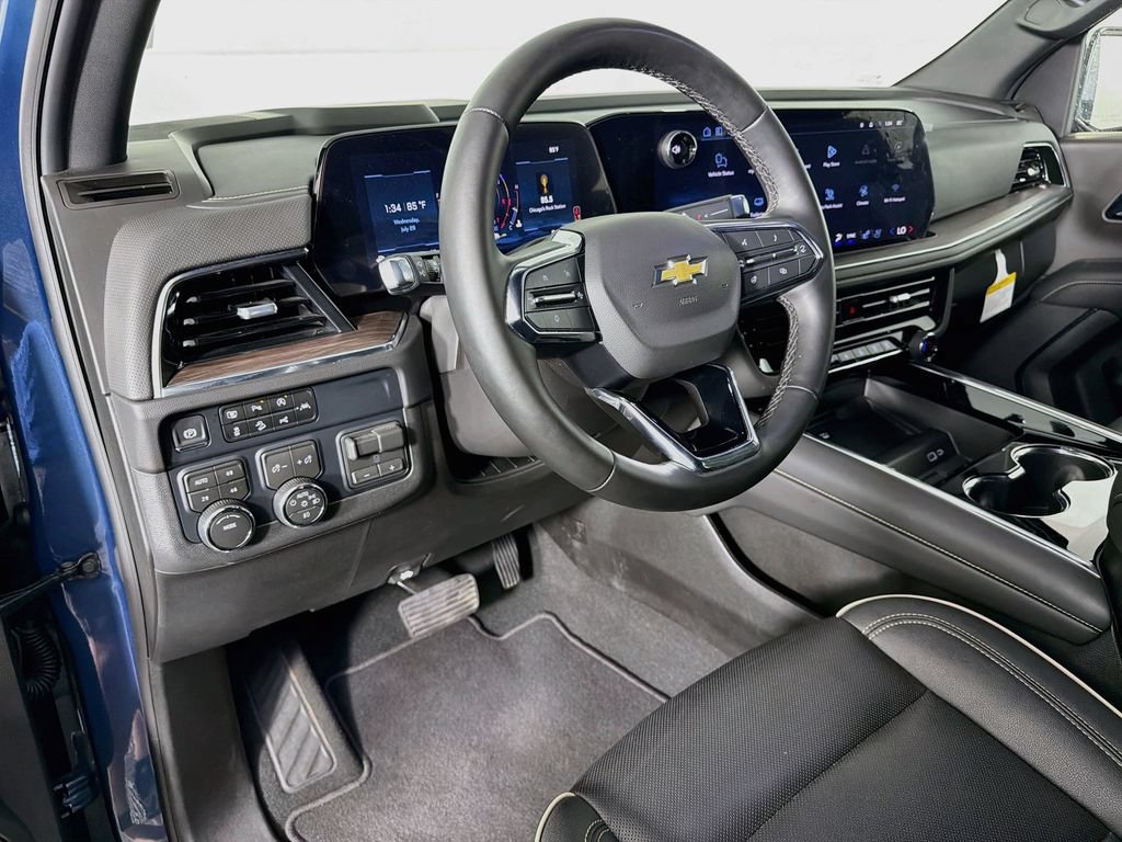 Used 2026 Chevrolet Tahoe Premier w/ Sun And Tow Package AWD/4WD image 9