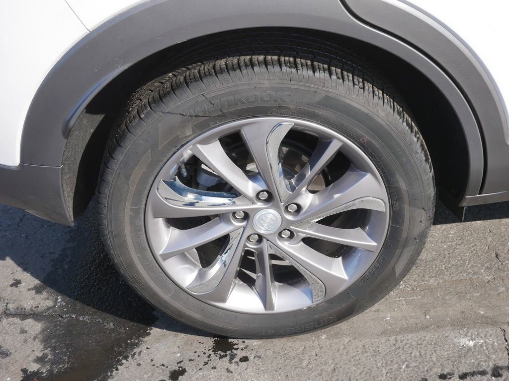 Used 2023 Buick Encore GX Essence w/ Experience Buick Package image 8