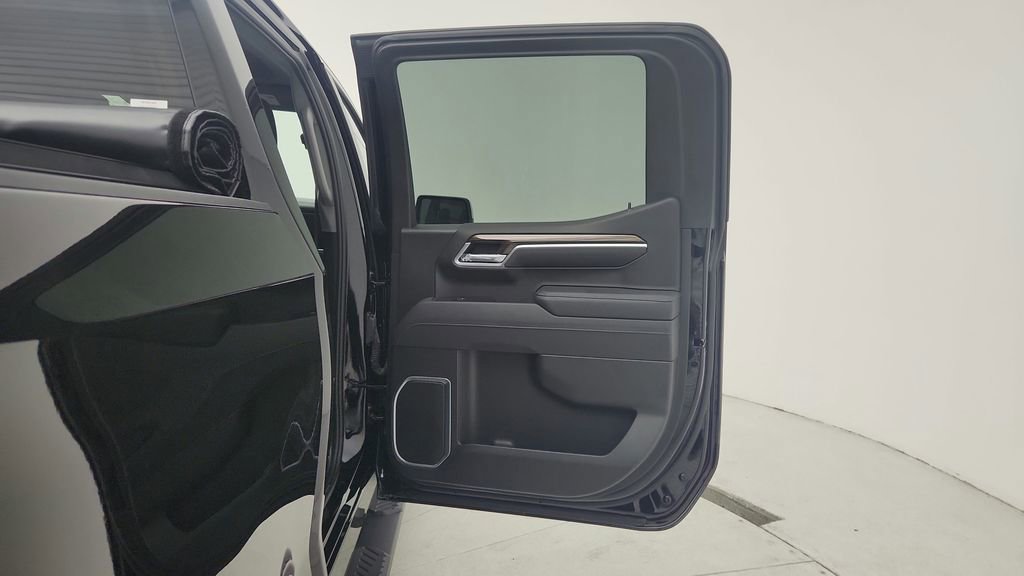 Used 2025 Chevrolet Silverado 1500 LT w/ Texas Edition Plus image 26