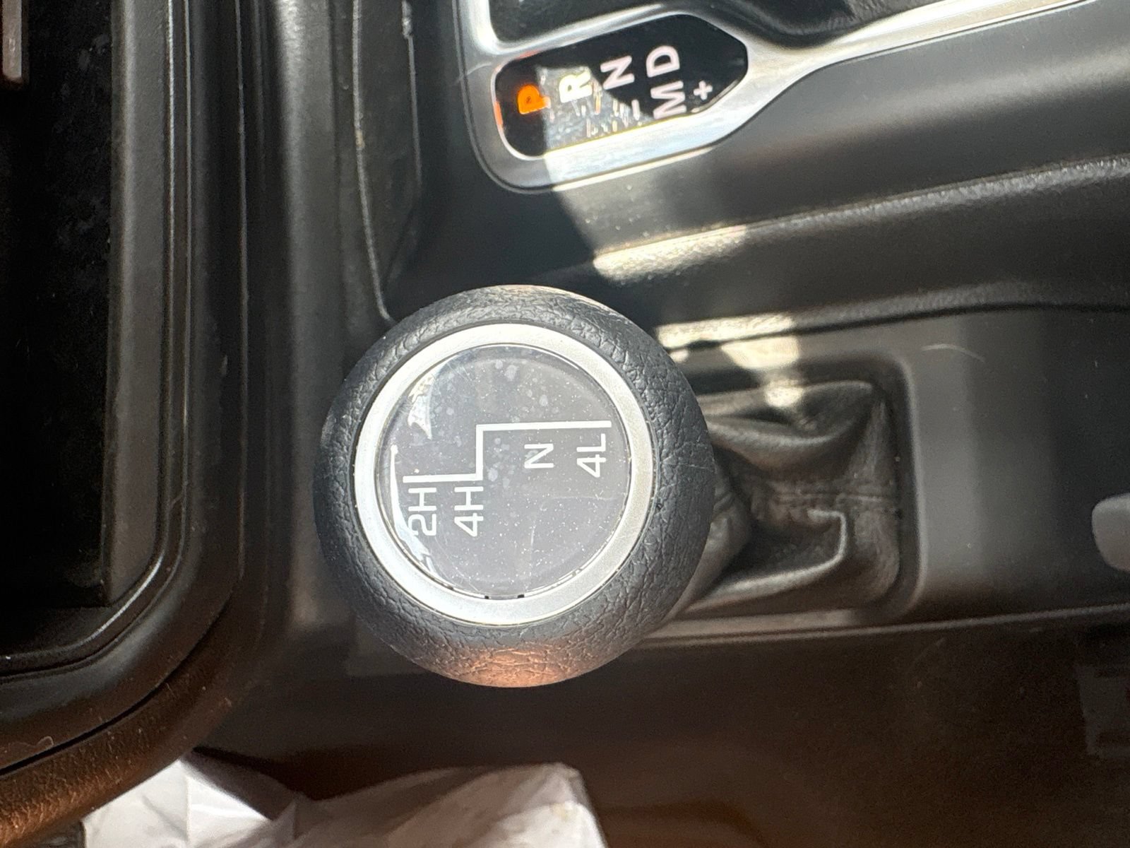 Used 2023 Jeep Gladiator Sport AWD/4WD image 23