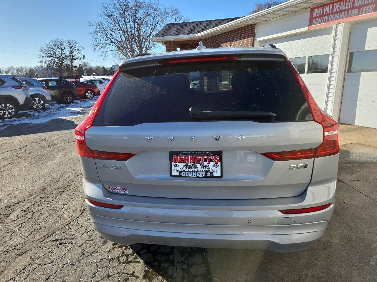 Used 2022 Volvo XC60 B5 Momentum image 5