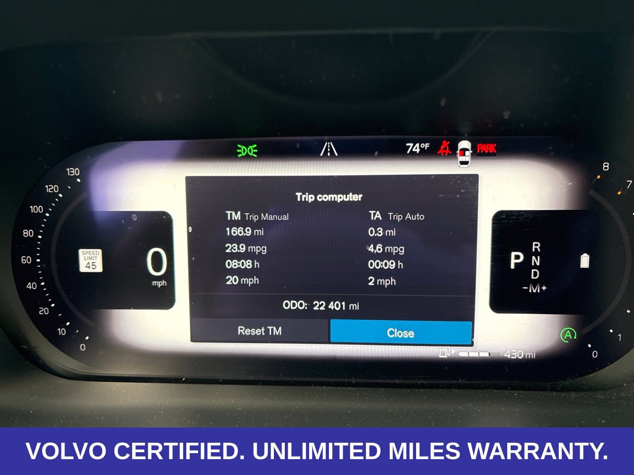 Certified 2024 Volvo XC60 B5 Plus w/ Protection Package Premier AWD/4WD image 28