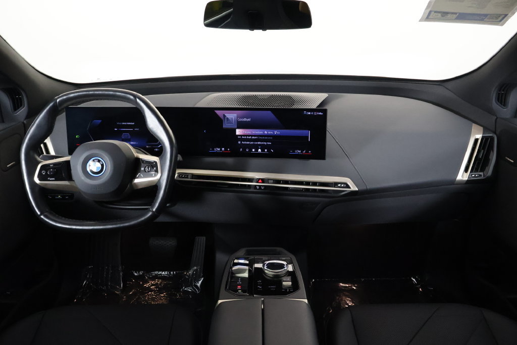 Certified 2024 BMW iX xDrive50 w/ Premium Package AWD/4WD image 8