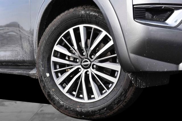 Used 2024 Nissan Armada SL image 3