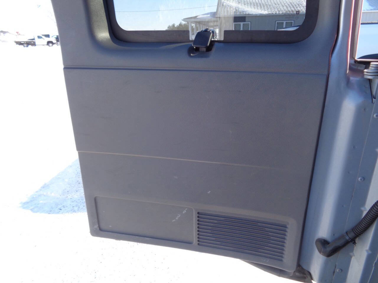 Used 2017 Chevrolet Express 3500 LT w/ LT Preferred Equipment Group image 53