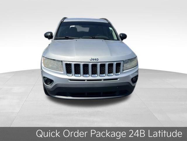 Used 2011 Jeep Compass Sport FWD image 2