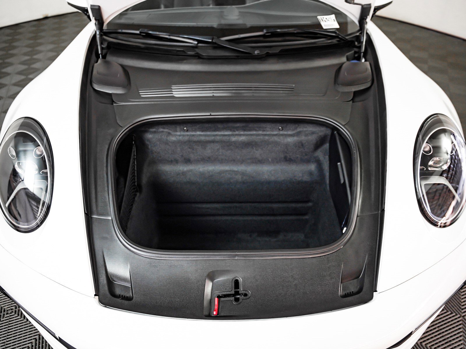 Certified 2024 Porsche 911 Carrera S image 12