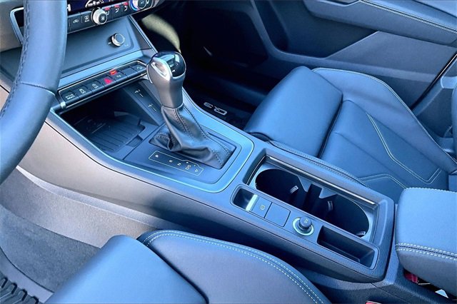 New 2025 Audi Q3 2.0T Premium image 8