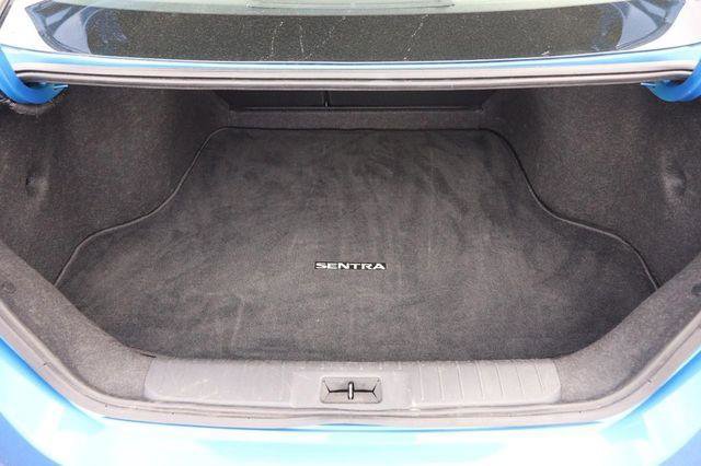 Used 2024 Nissan Sentra SV FWD image 7