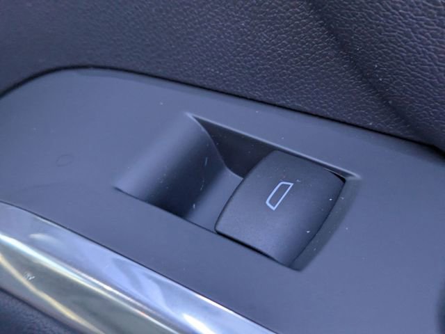 New 2026 Chevrolet Traverse LT w/ Driver Confidence Package image 35