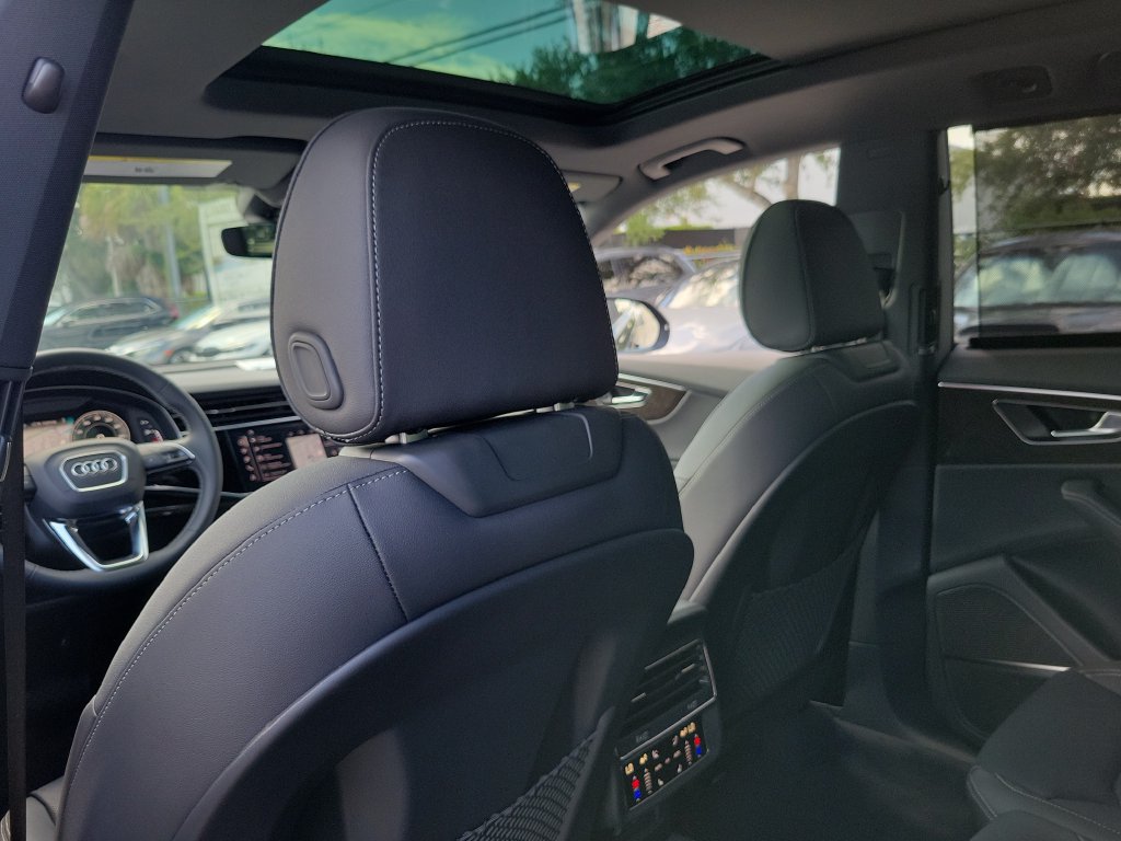 New 2026 Audi Q8 Premium Plus AWD/4WD image 25