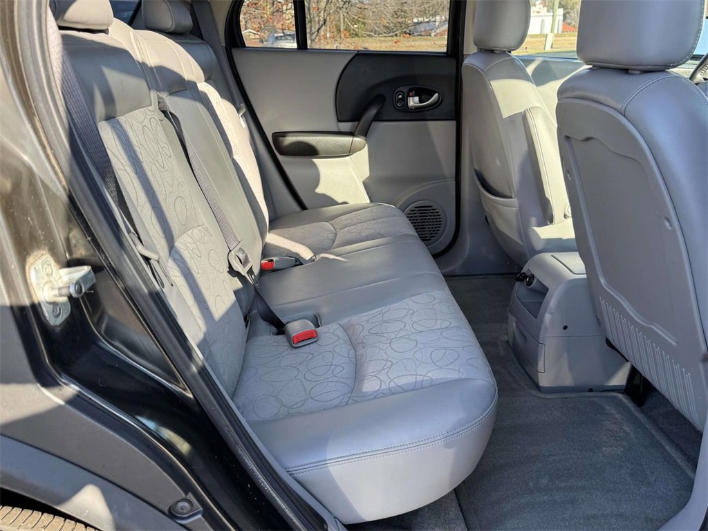 Used 2004 Saturn Vue 2WD V6 image 14