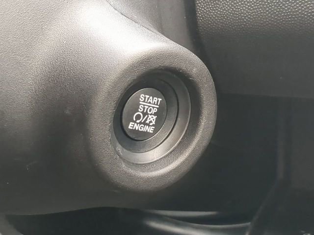 Used 2025 RAM ProMaster 2500 w/ U-Haul Equipment Group FWD image 31
