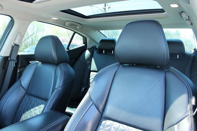 Used 2016 Nissan Maxima Platinum image 15