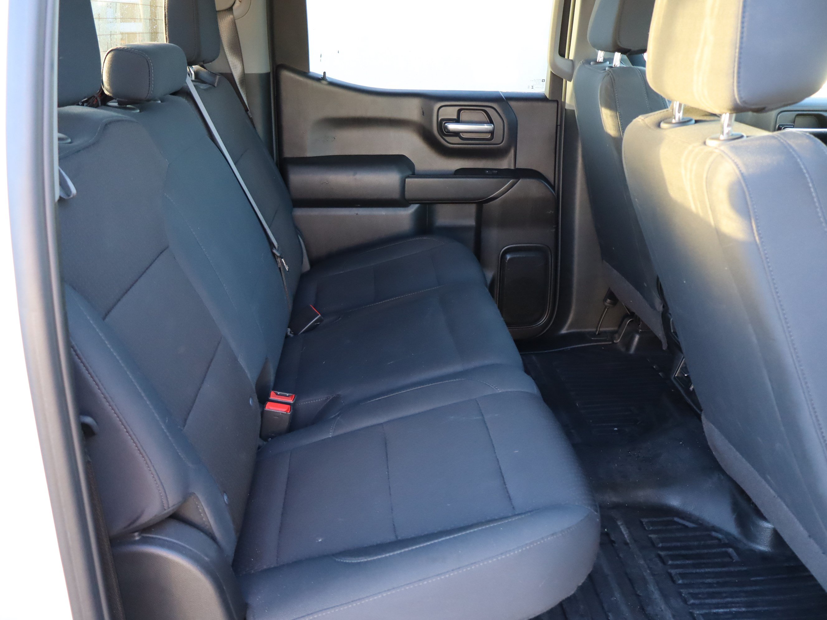 Used 2025 Chevrolet Silverado 1500 W/T w/ WT Value Package AWD/4WD image 32