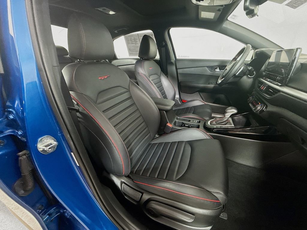 Used 2023 Kia Forte GT w/ GT2 Package FWD image 31