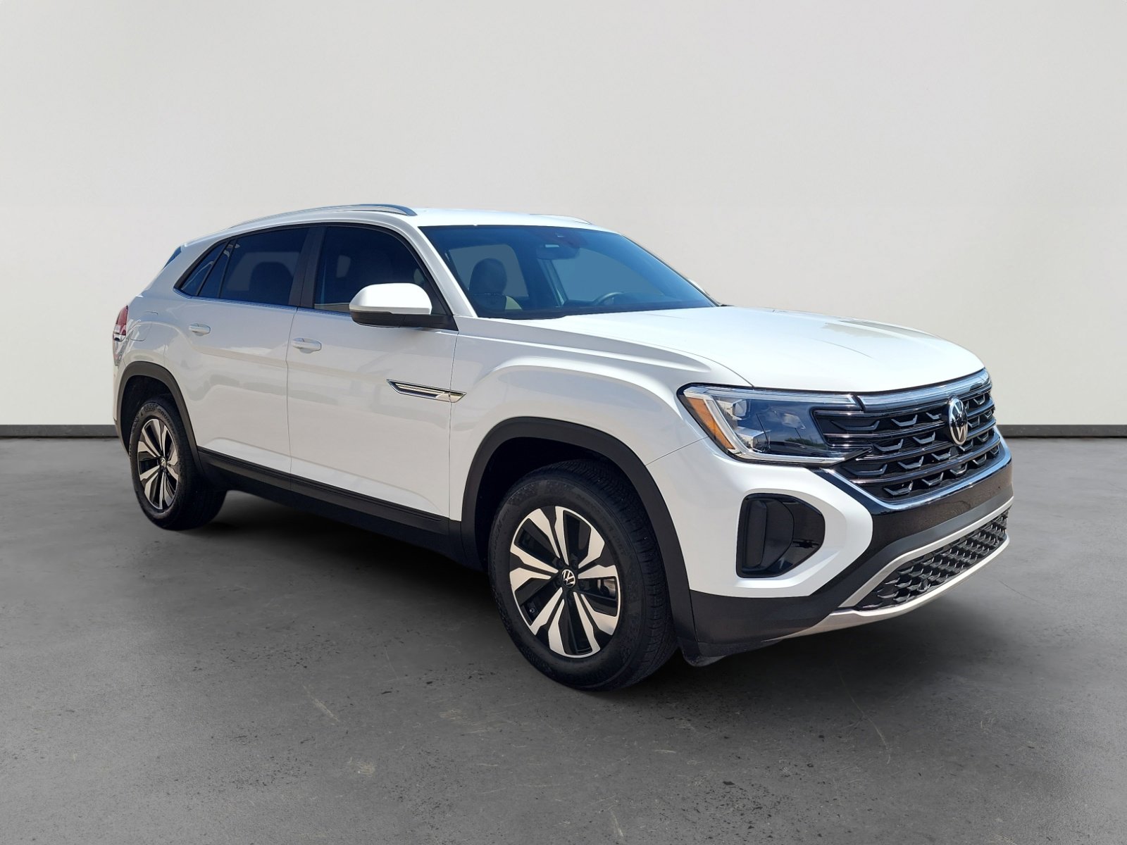 Certified 2024 Volkswagen Atlas Cross Sport SE image 7