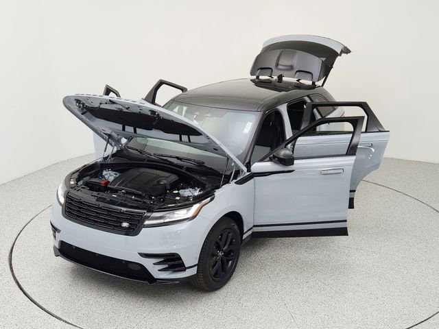 New 2026 Land Rover Range Rover Velar Dynamic SE image 15