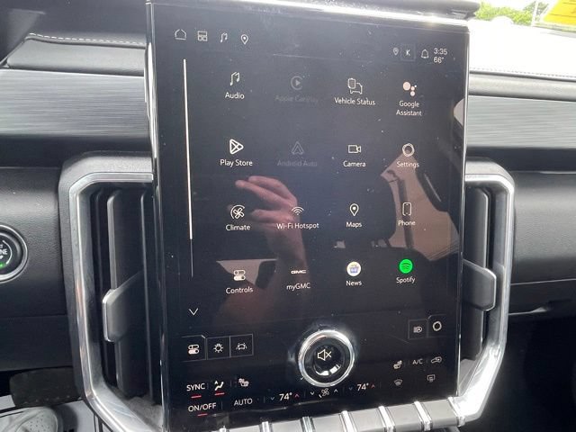 Used 2024 GMC Acadia Elevation w/ Luxury Package AWD/4WD image 15