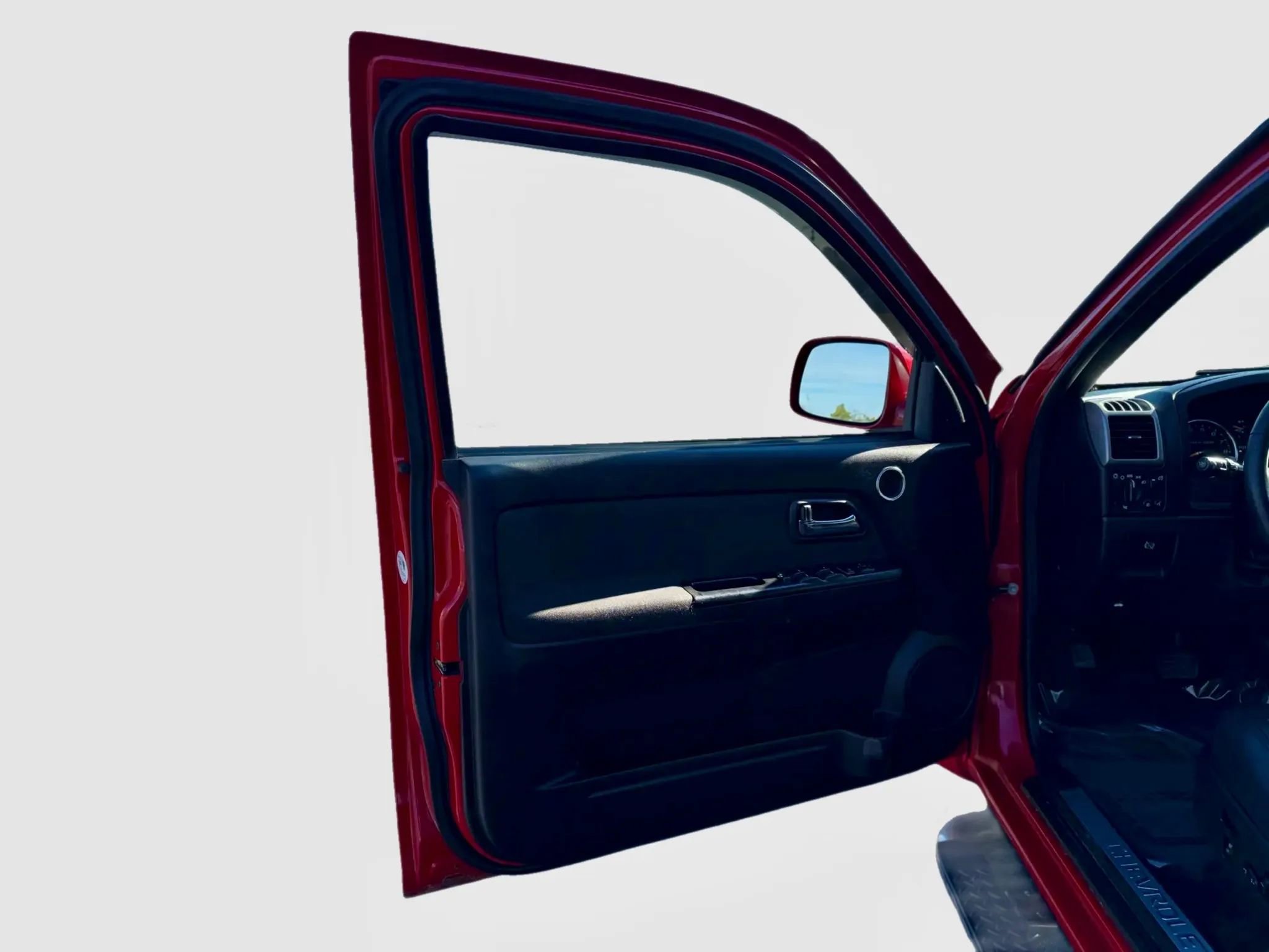 Used 2011 Chevrolet Colorado LT image 21