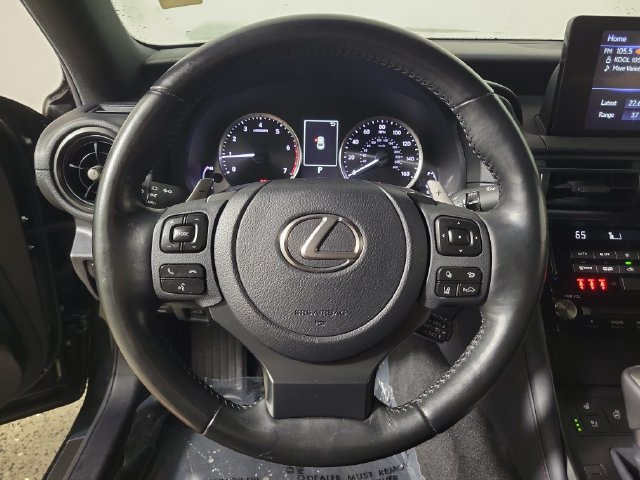 Used 2025 Lexus IS 300 w/ Premium Package RWD image 27