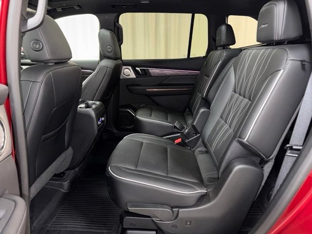 Used 2026 Buick Enclave Avenir w/ Super Cruise Package AWD/4WD image 18