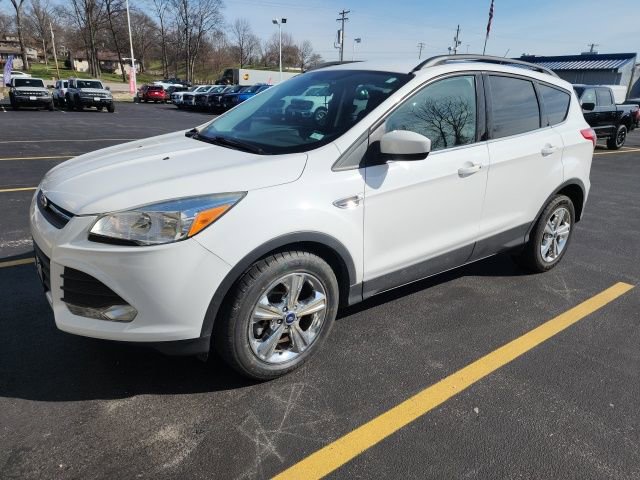 Used 2014 Ford Escape SE w/ Equipment Group 201A image 1