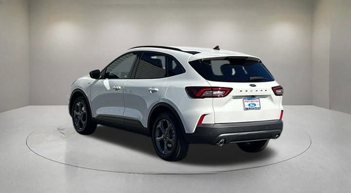 New 2025 Ford Escape ST-Line w/ Tech Pack #1 image 3