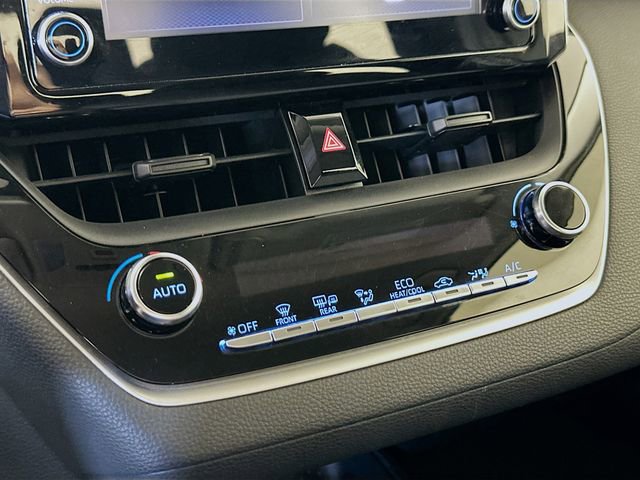 Used 2020 Toyota Corolla LE image 17