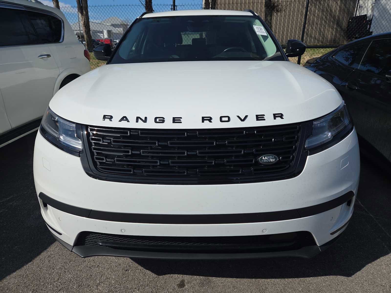 Used 2024 Land Rover Range Rover Velar S image 8