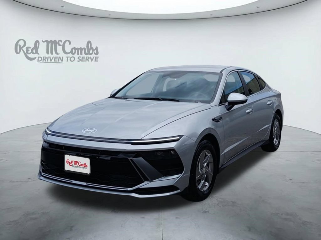 New 2026 Hyundai Sonata SE FWD image 1