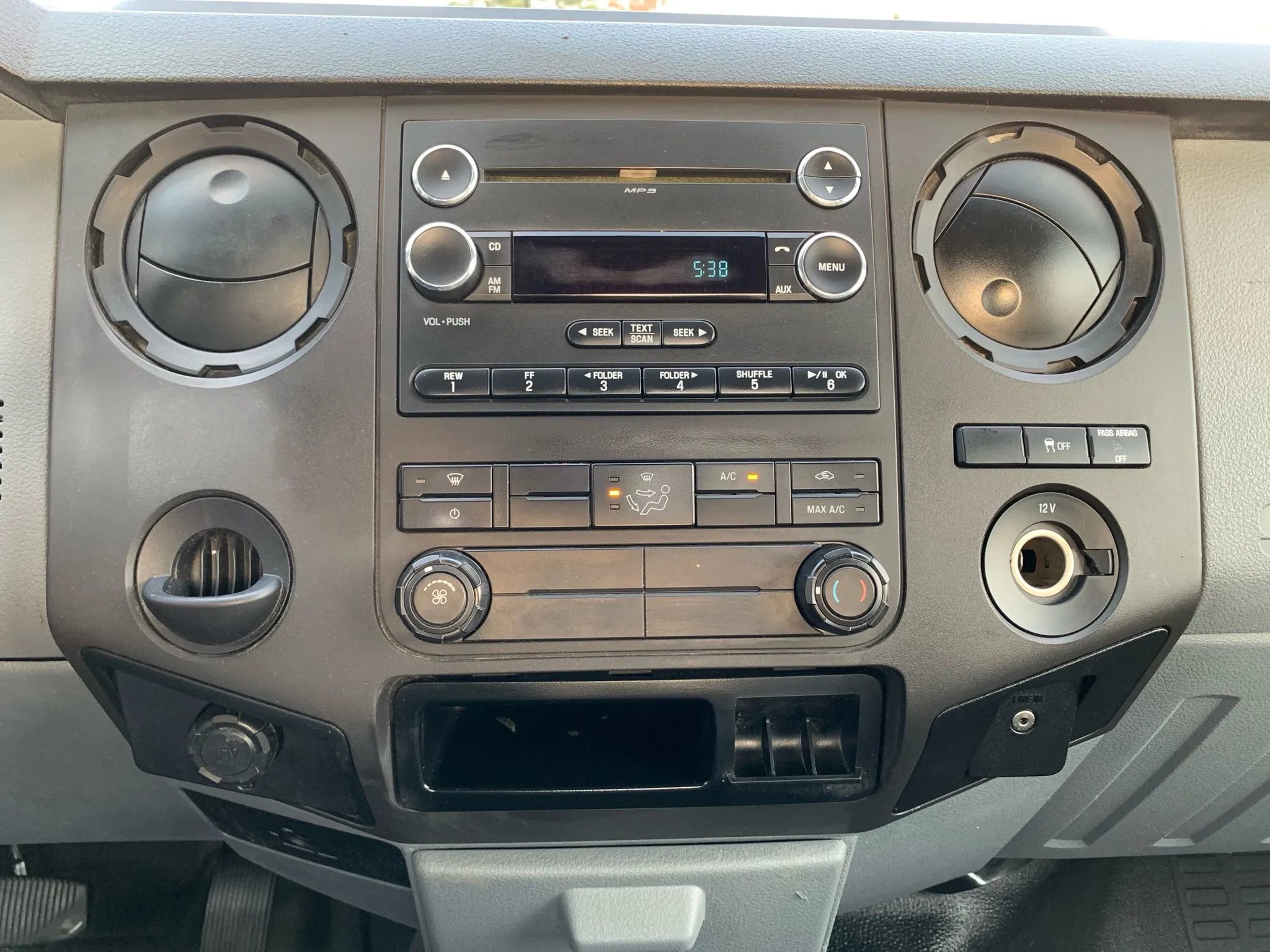 Used 2015 Ford F250 XL RWD image 15