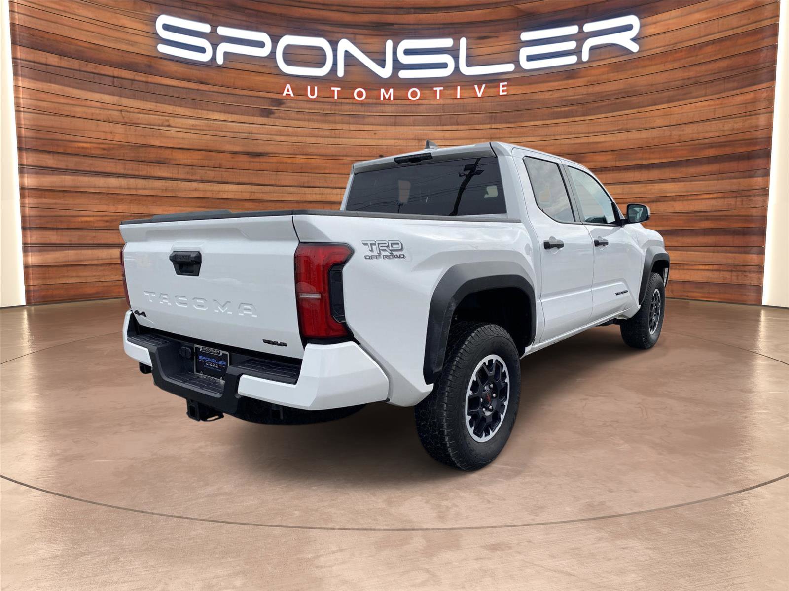 Used 2025 Toyota Tacoma TRD Off-Road image 7