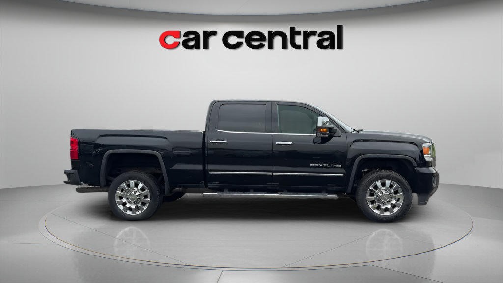 Used 2019 GMC Sierra 2500 Denali AWD/4WD image 7