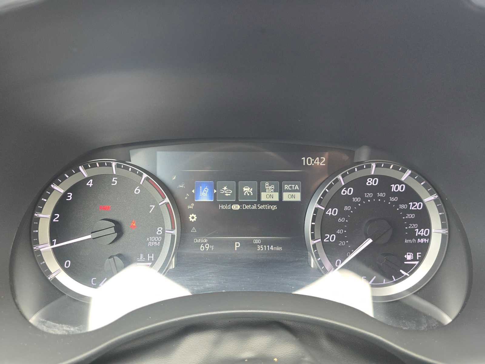 Used 2024 Toyota Highlander XSE FWD image 27