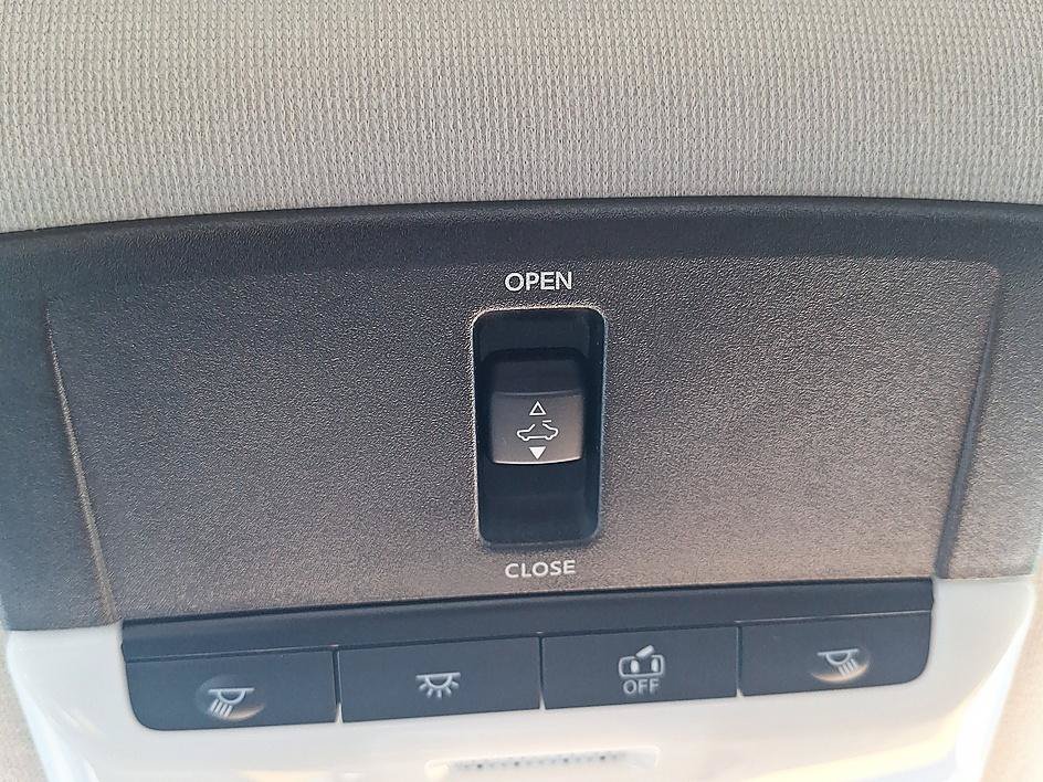 Used 2024 Nissan Sentra SV w/ SV Premium Package FWD image 28