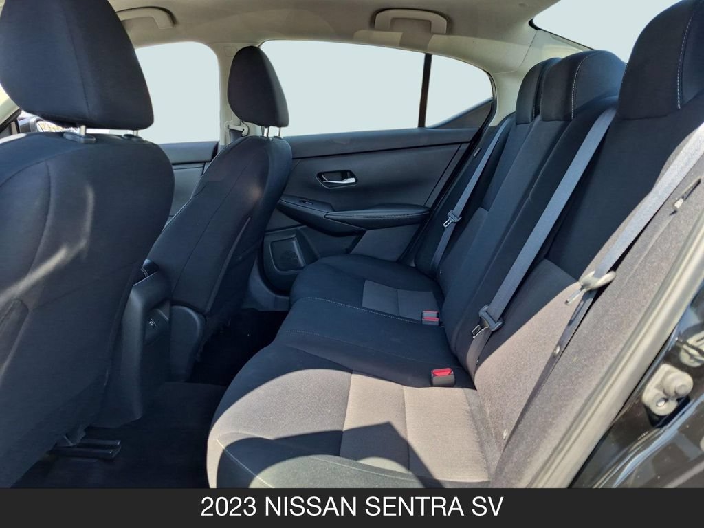 Used 2023 Nissan Sentra SV FWD image 16