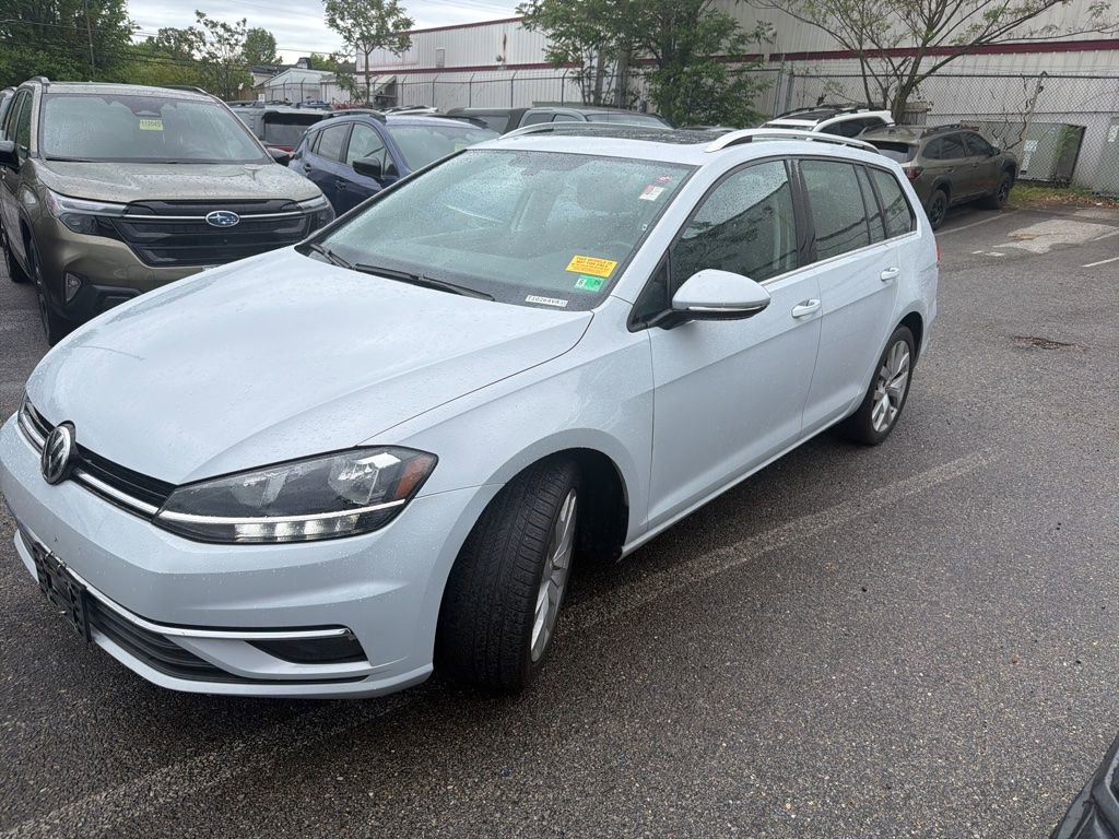 Used 2018 Volkswagen Golf SEL FWD image 3