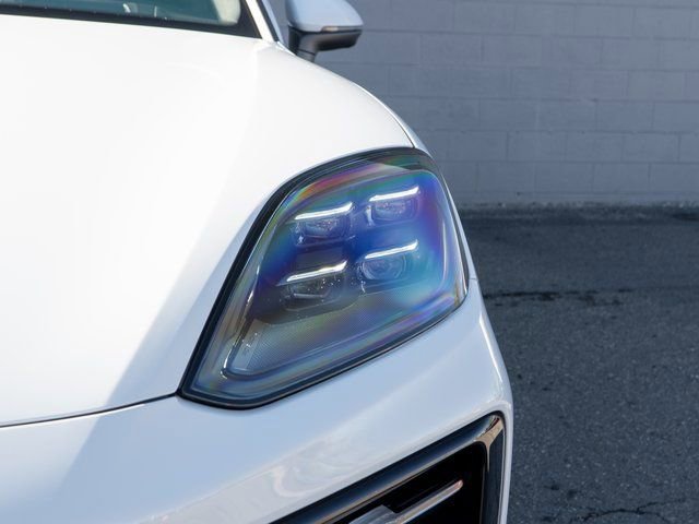 New 2026 Porsche Cayenne S image 11