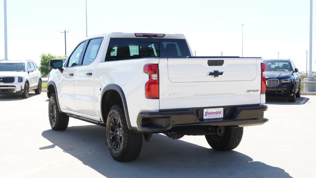 Used 2024 Chevrolet Silverado 1500 ZR2 w/ Technology Package AWD/4WD image 9