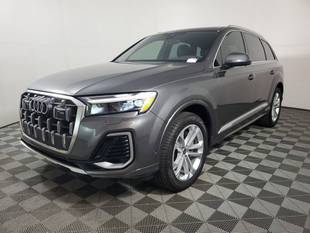 Used 2025 Audi Q7 2.0T Premium w/ Convenience Package AWD/4WD image 3