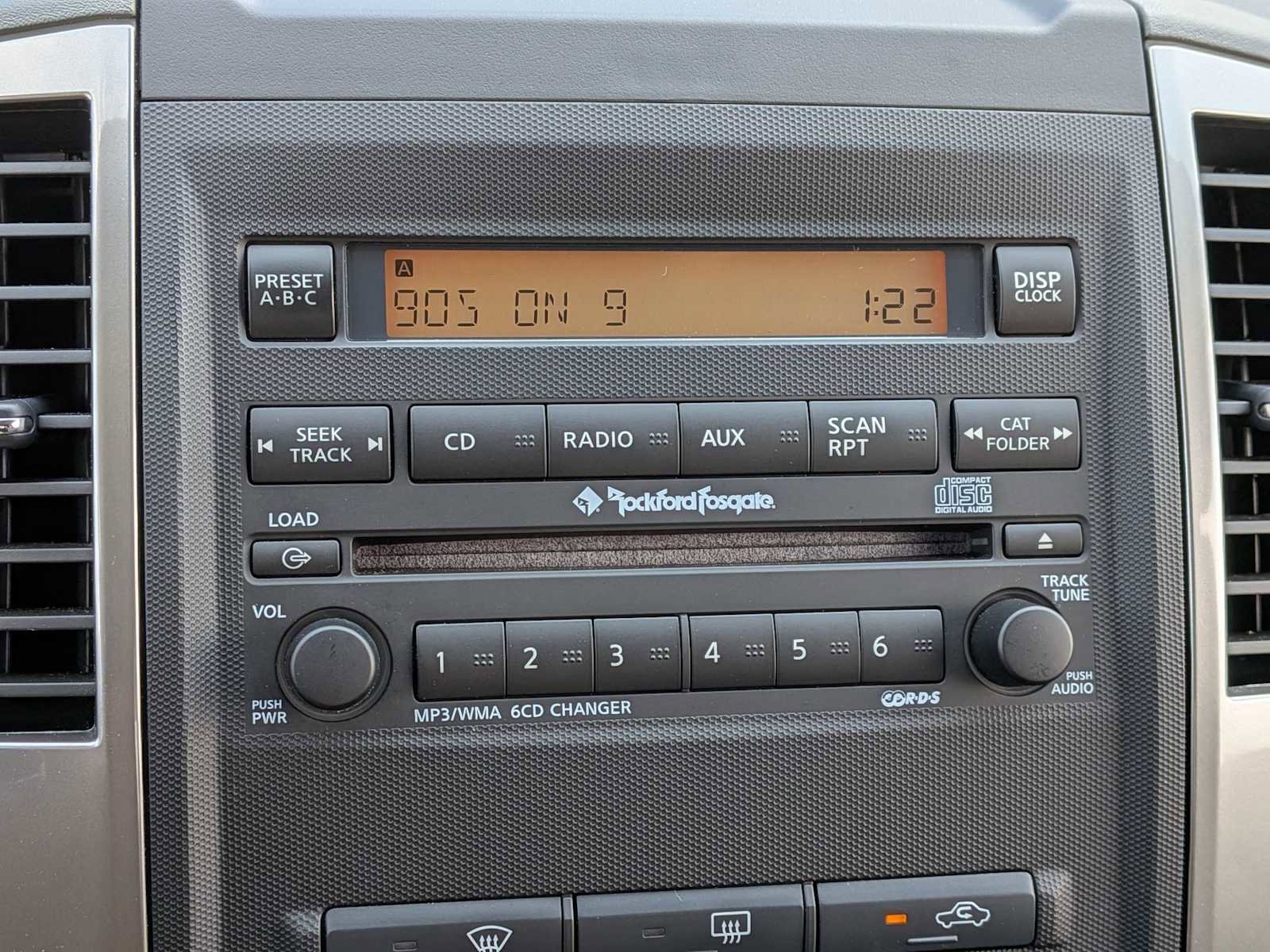 Used 2012 Nissan Frontier SL w/ Moonroof Pkg image 26