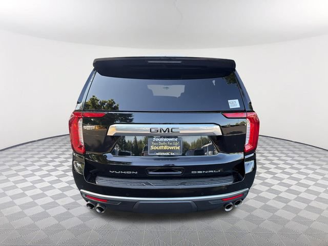 Used 2022 GMC Yukon XL Denali w/ Denali Premium Package AWD/4WD image 6
