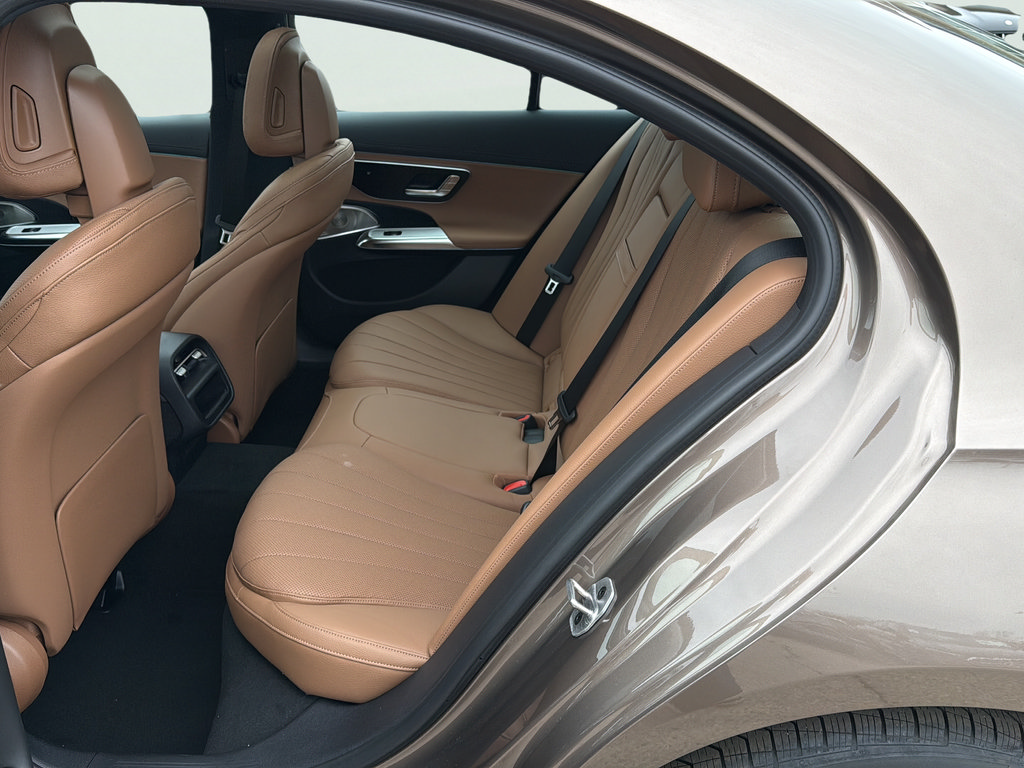 New 2026 Mercedes-Benz E 450 4MATIC Sedan image 20