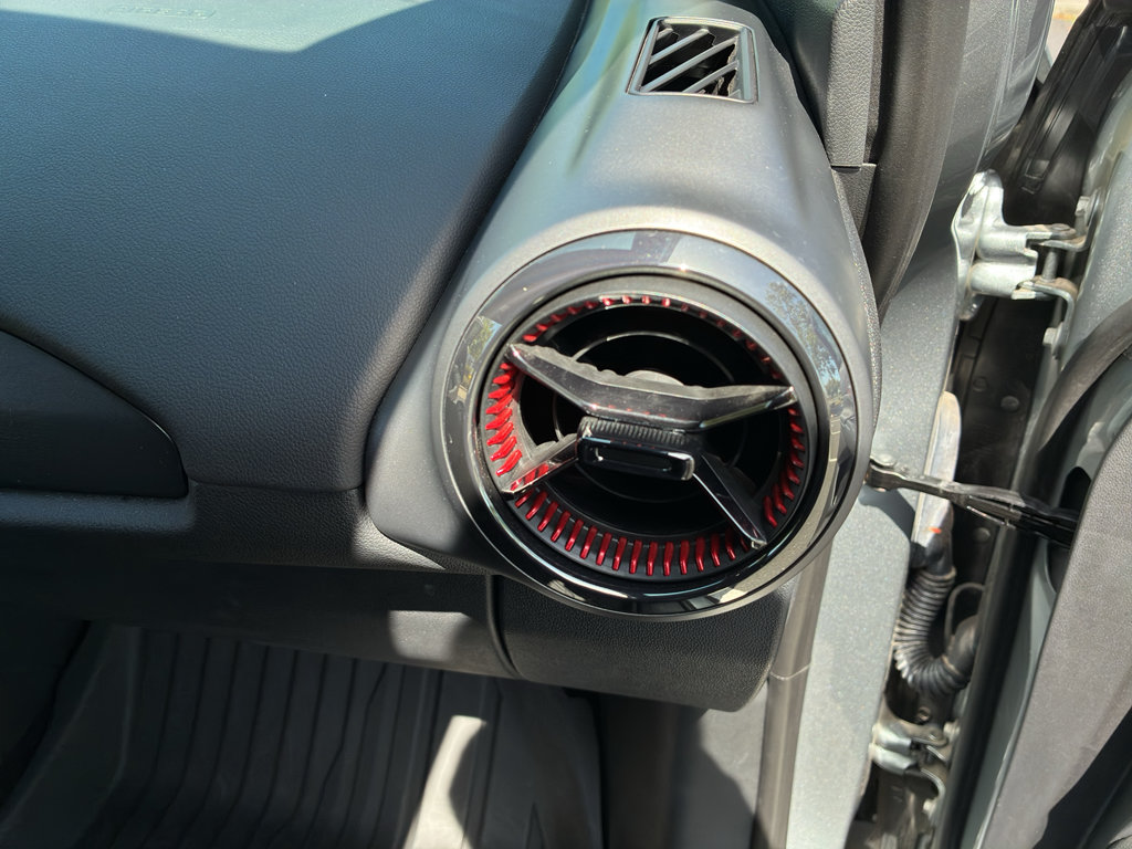 Used 2024 Chevrolet Equinox EV RS FWD image 54