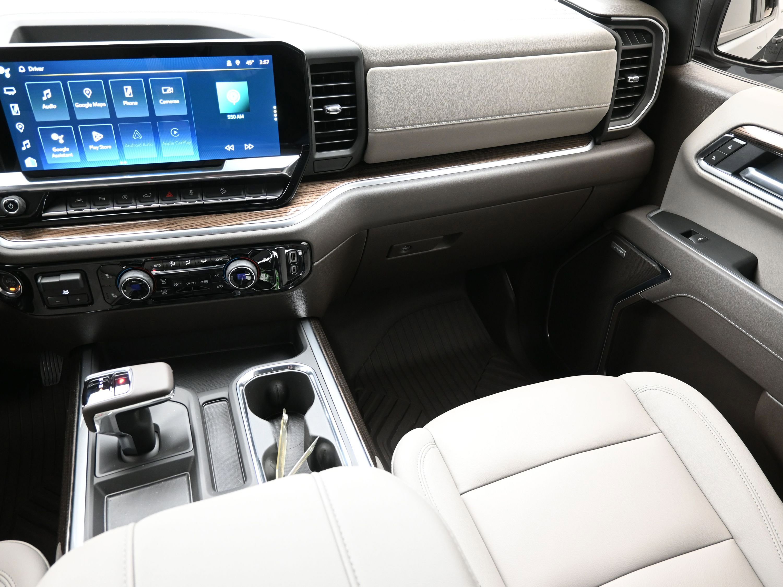 Used 2026 Chevrolet Silverado 1500 LT Trail Boss w/ Safety Package image 39