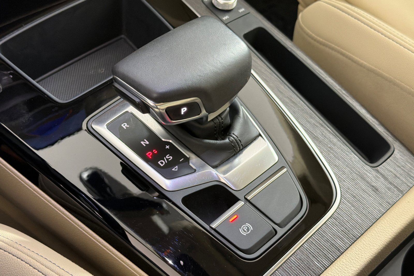 Used 2024 Audi Q5 2.0T Premium AWD/4WD image 20