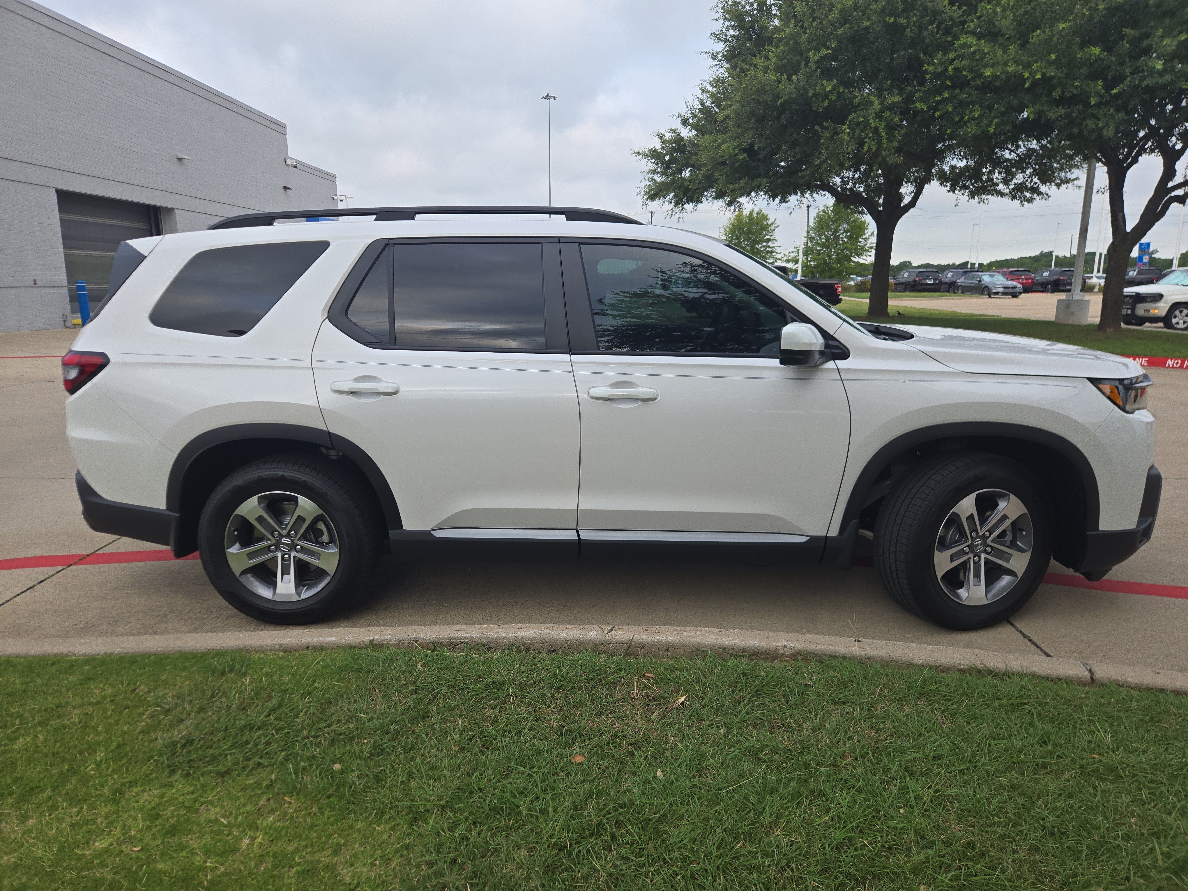 New 2026 Honda Pilot EX-L image 10